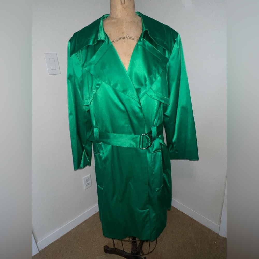 NY Collection Emerald Green Satin Trench Coat - Picture 2 of 7